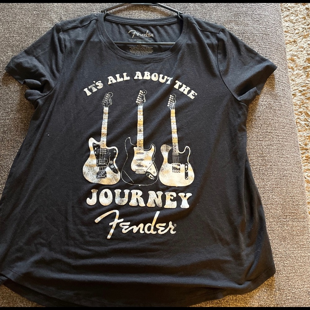 Women's Fender t-shirt
